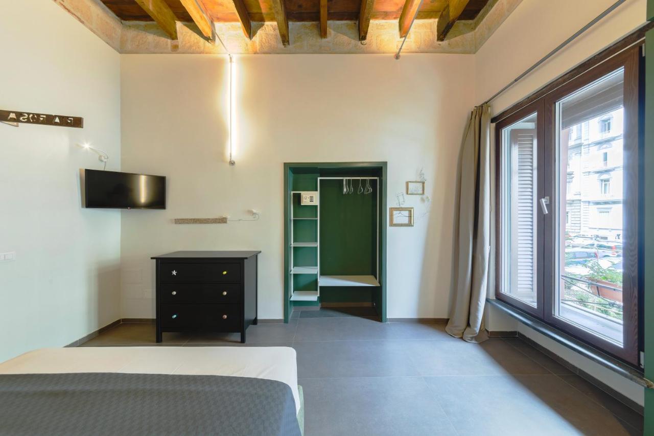Mastropasqua Bb Bed & Breakfast เนเปิลส์ ภายนอก รูปภาพ